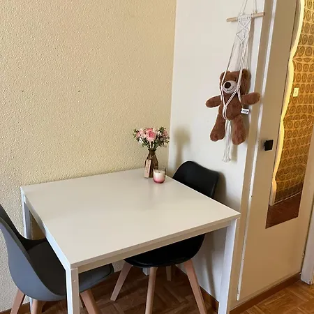 Appartement Cozy In The Heart Of *